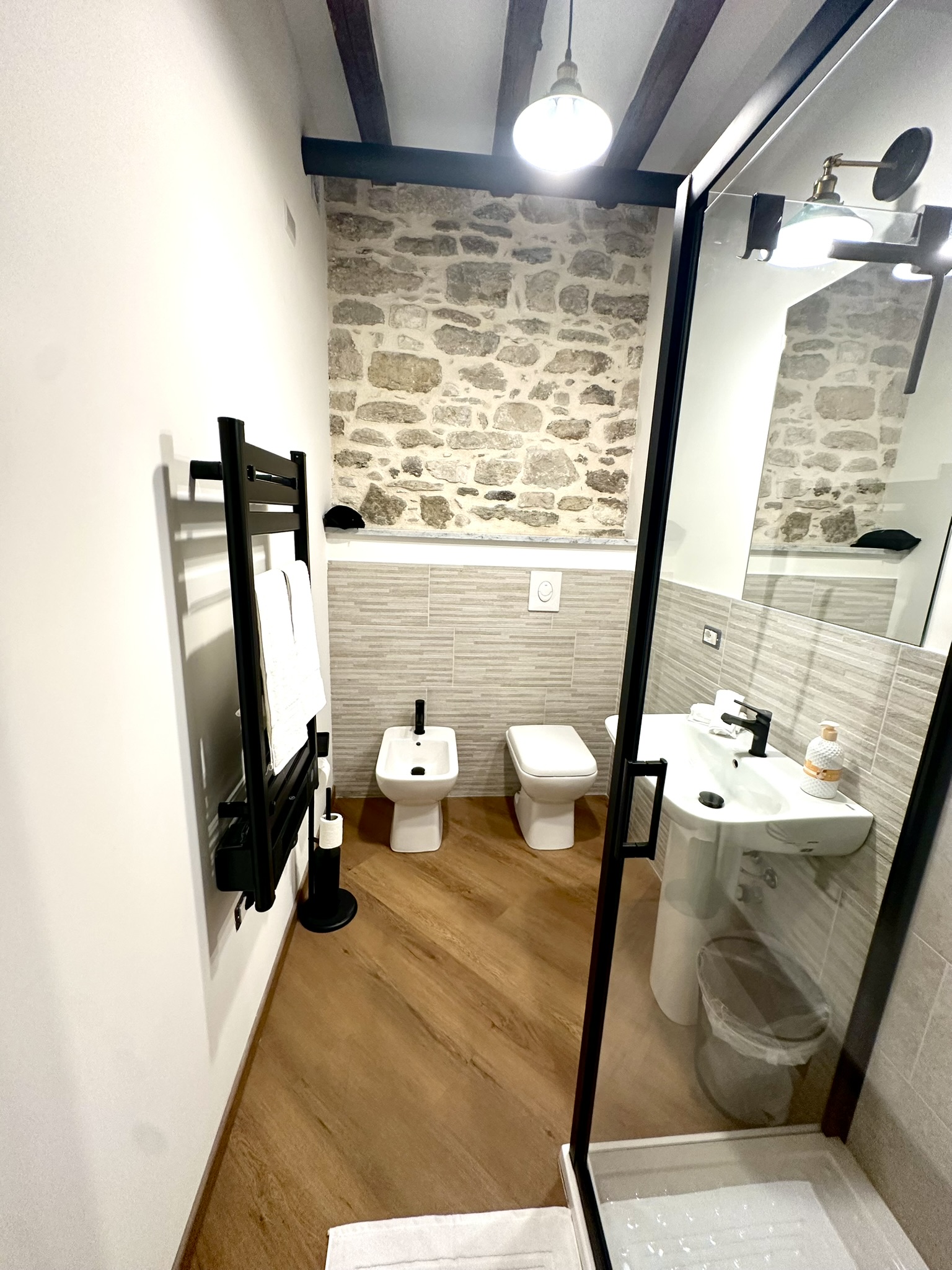 Pietra Viva &mdash; room detail